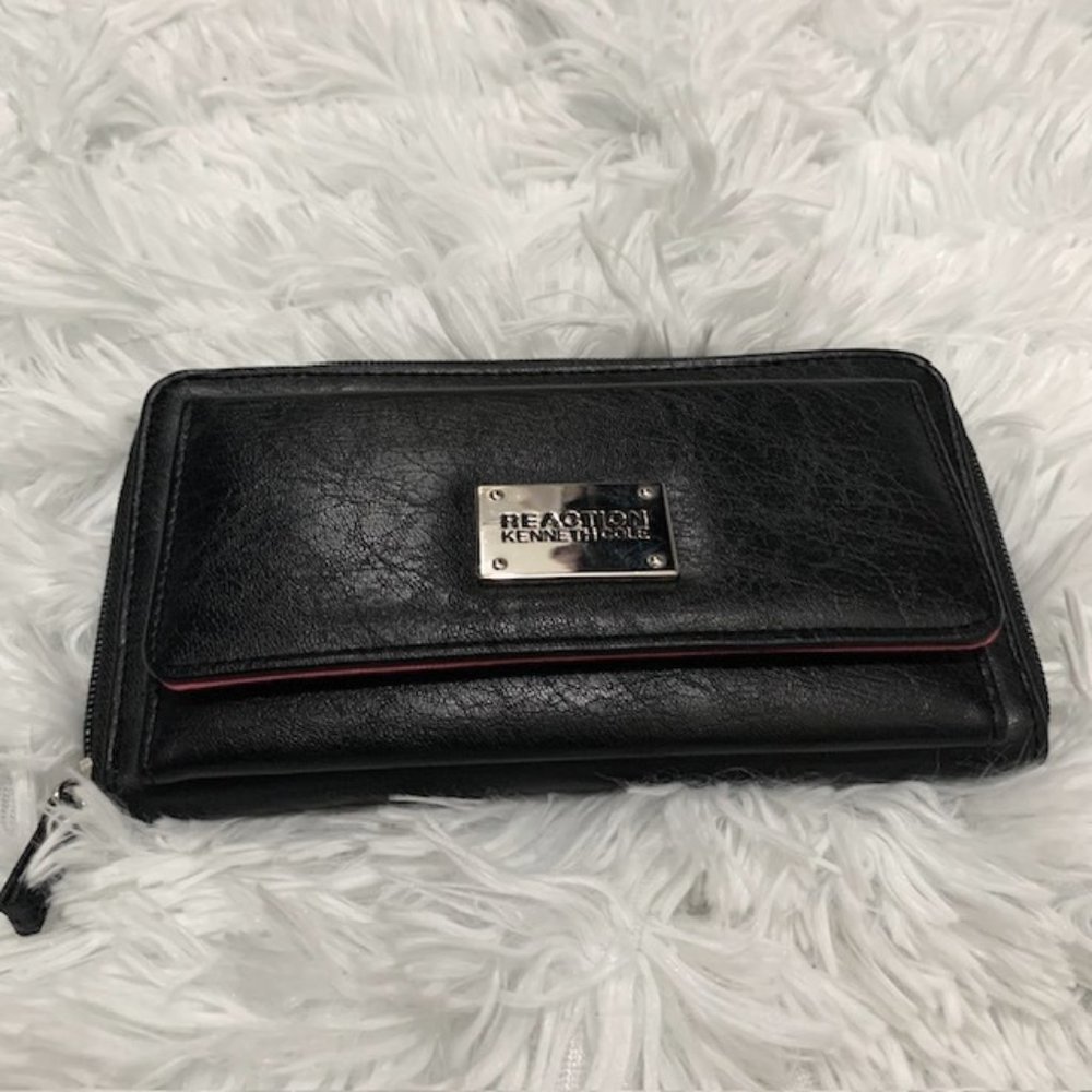 Kenneth Cole Reaction Women's Vegan Leather Wallet